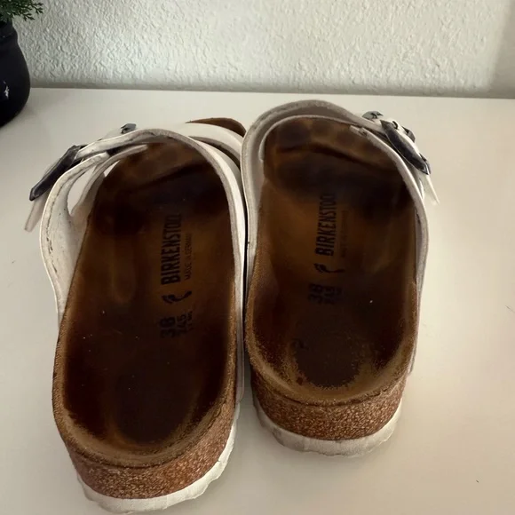 Birkenstock White Sandals with Dark Buckles - Picture 3 of 6